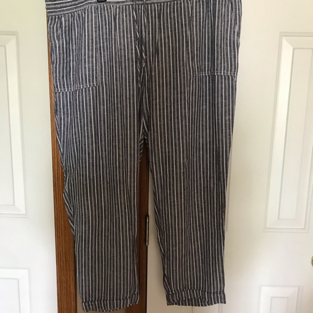 Old navy linen pants